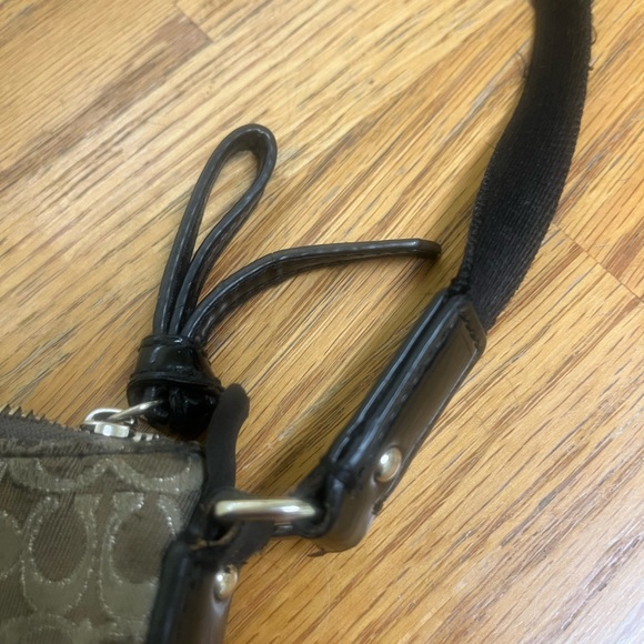 Coach Gray and Black Women's small crossbody - Picture 14 of 16
